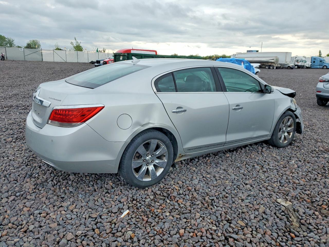 BUICK LACROSSE 2013 — 4