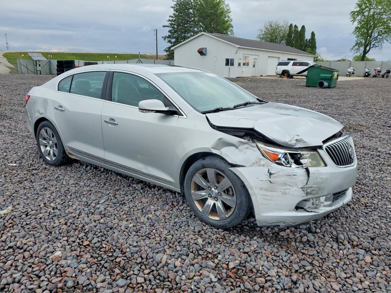 BUICK LACROSSE 2013 — 5