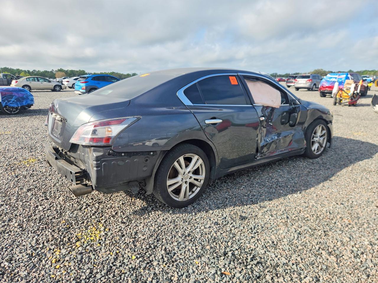 NISSAN MAXIMA 2013 — 4