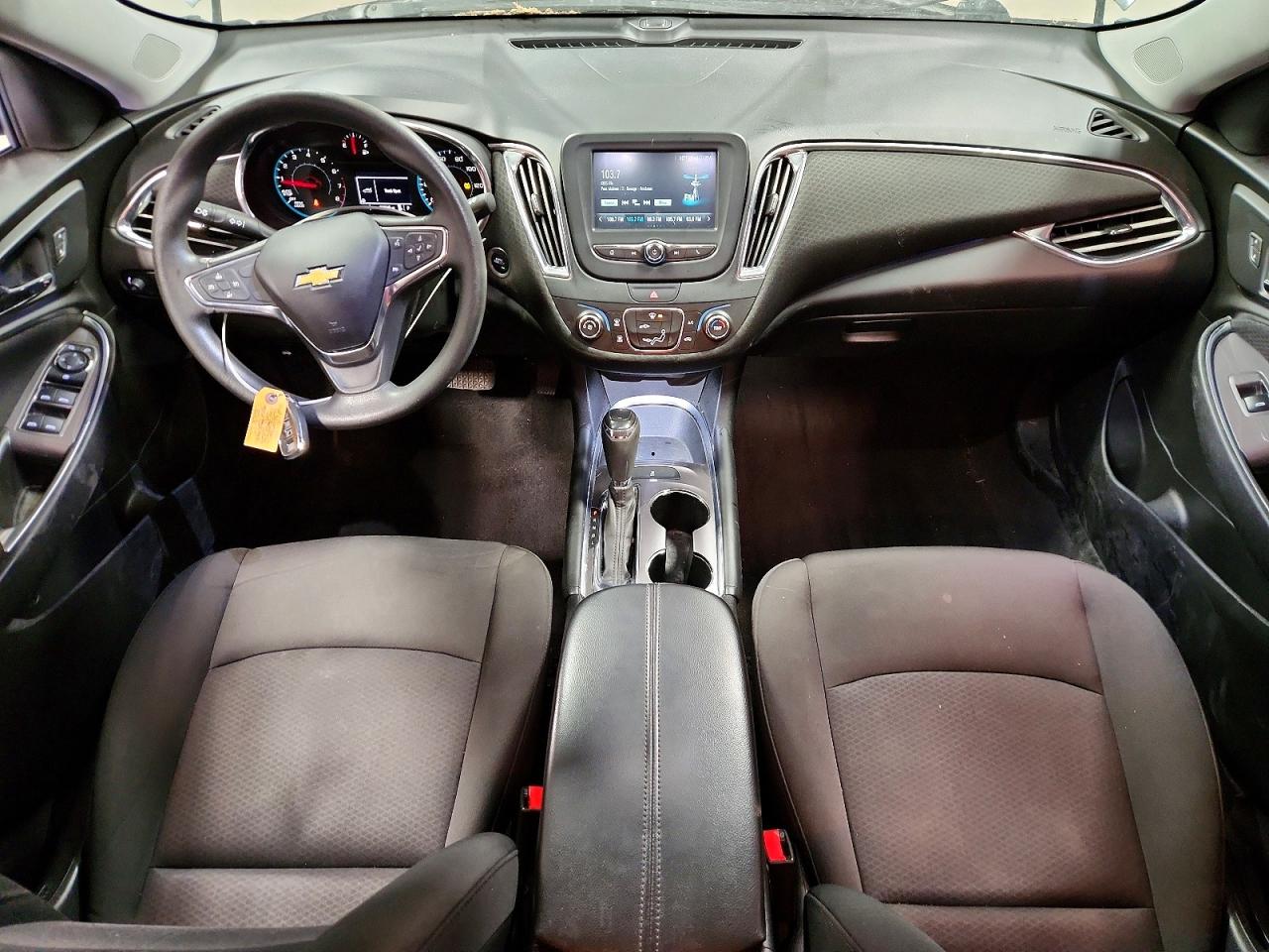 CHEVROLET MALIBU 2018 — 9