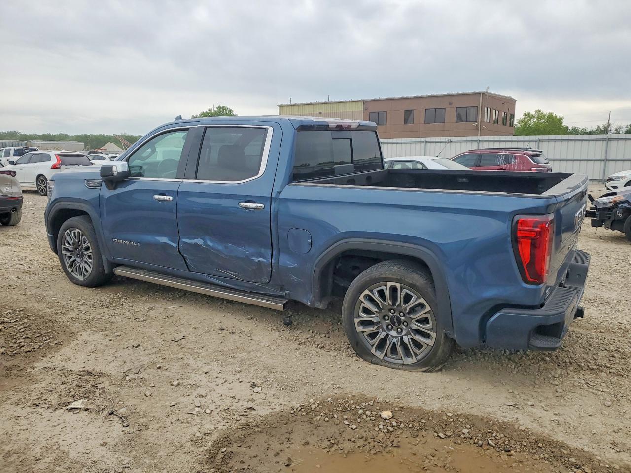 GMC SIERRA 2024 — 3