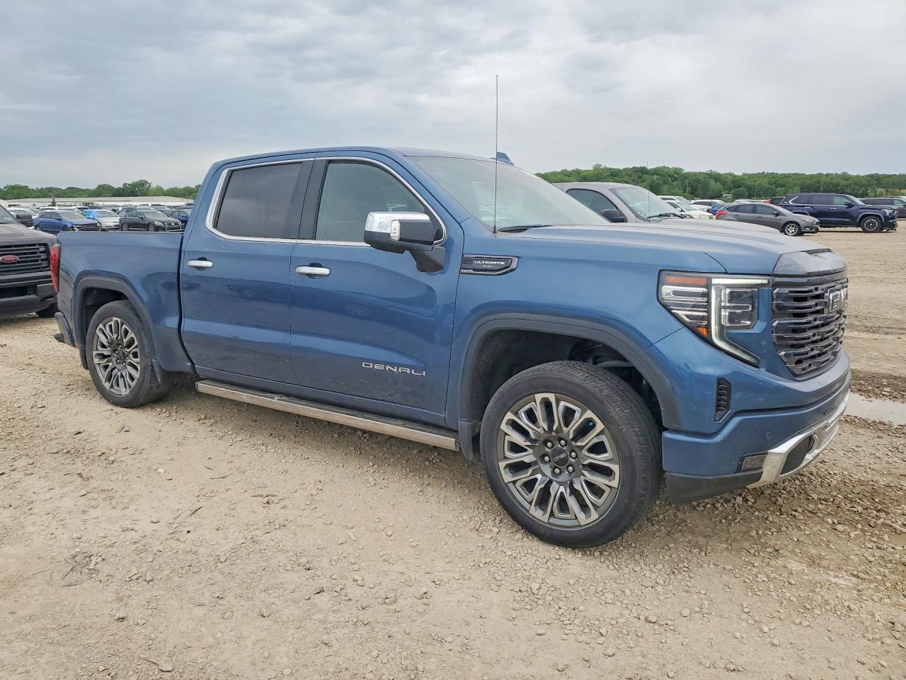 GMC SIERRA 2024 — 5