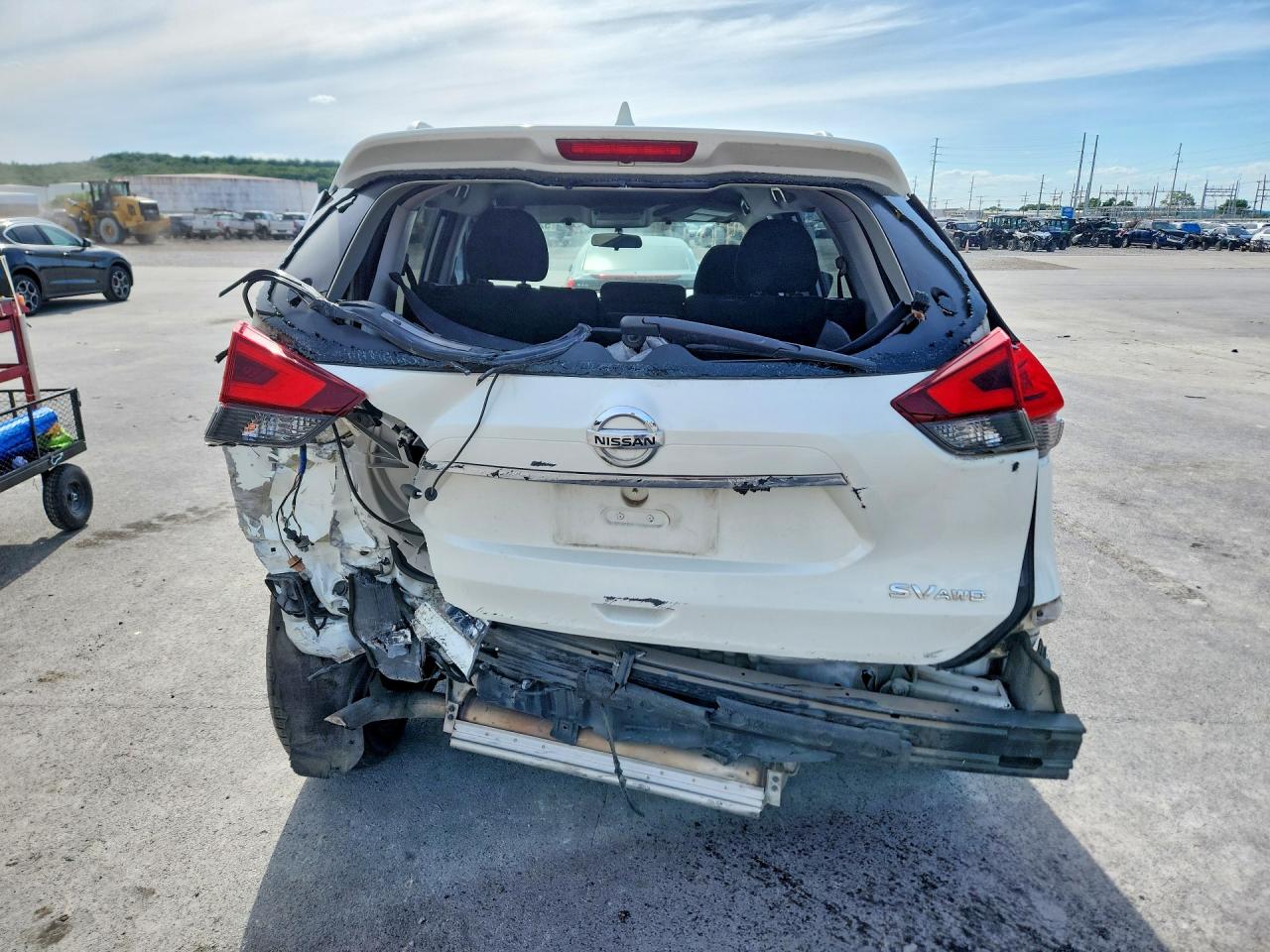 NISSAN ROGUE 2017 — 7