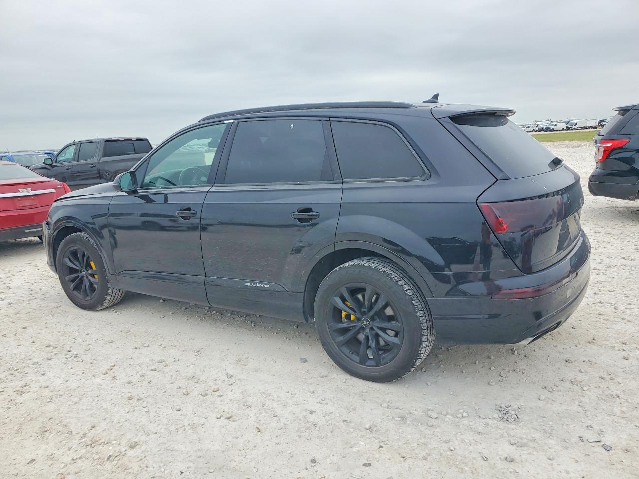 AUDI Q7 2017 — 3