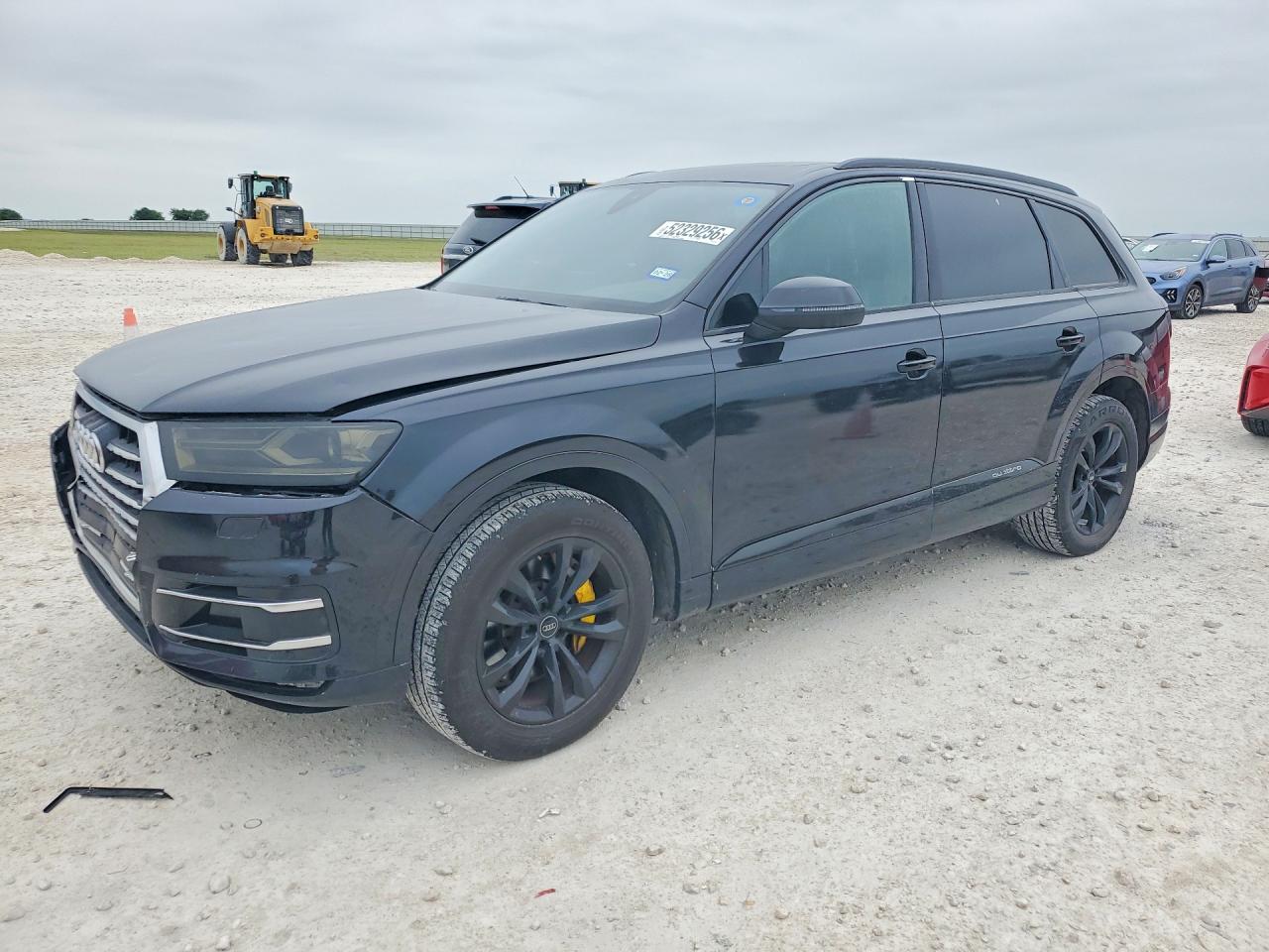 AUDI Q7 2017 — 2