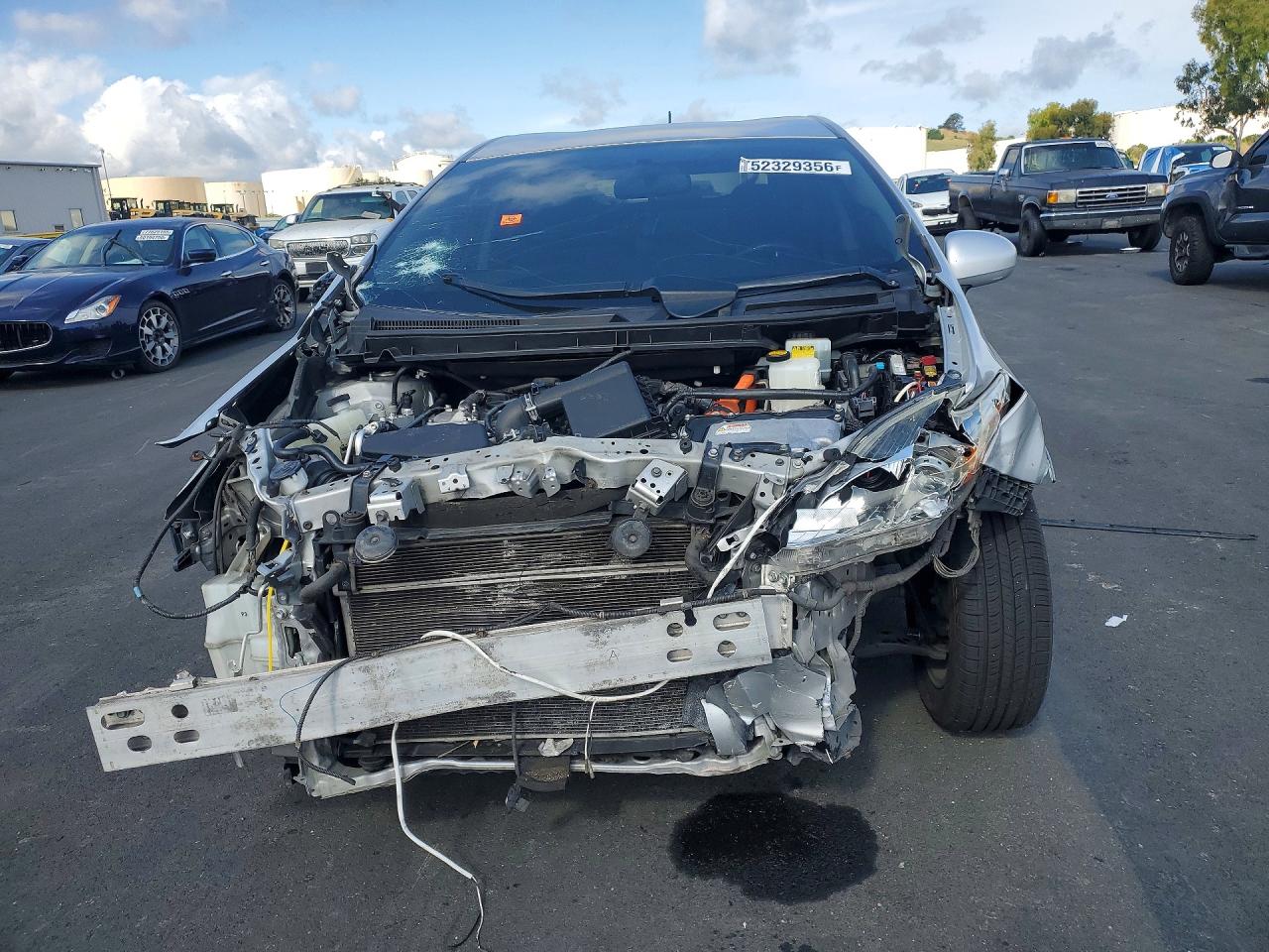 TOYOTA PRIUS 2010 — 6