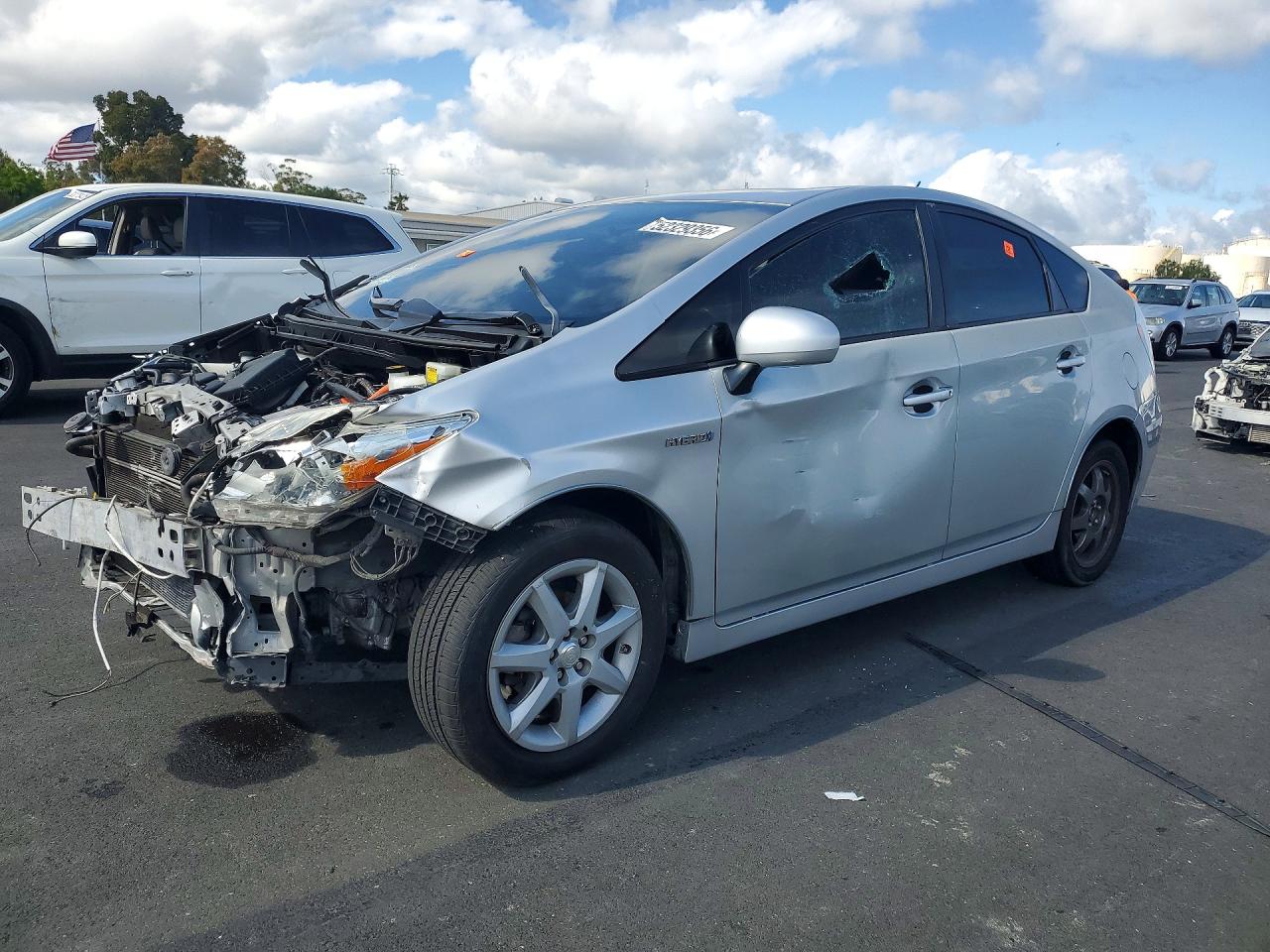 TOYOTA PRIUS 2010 — 2