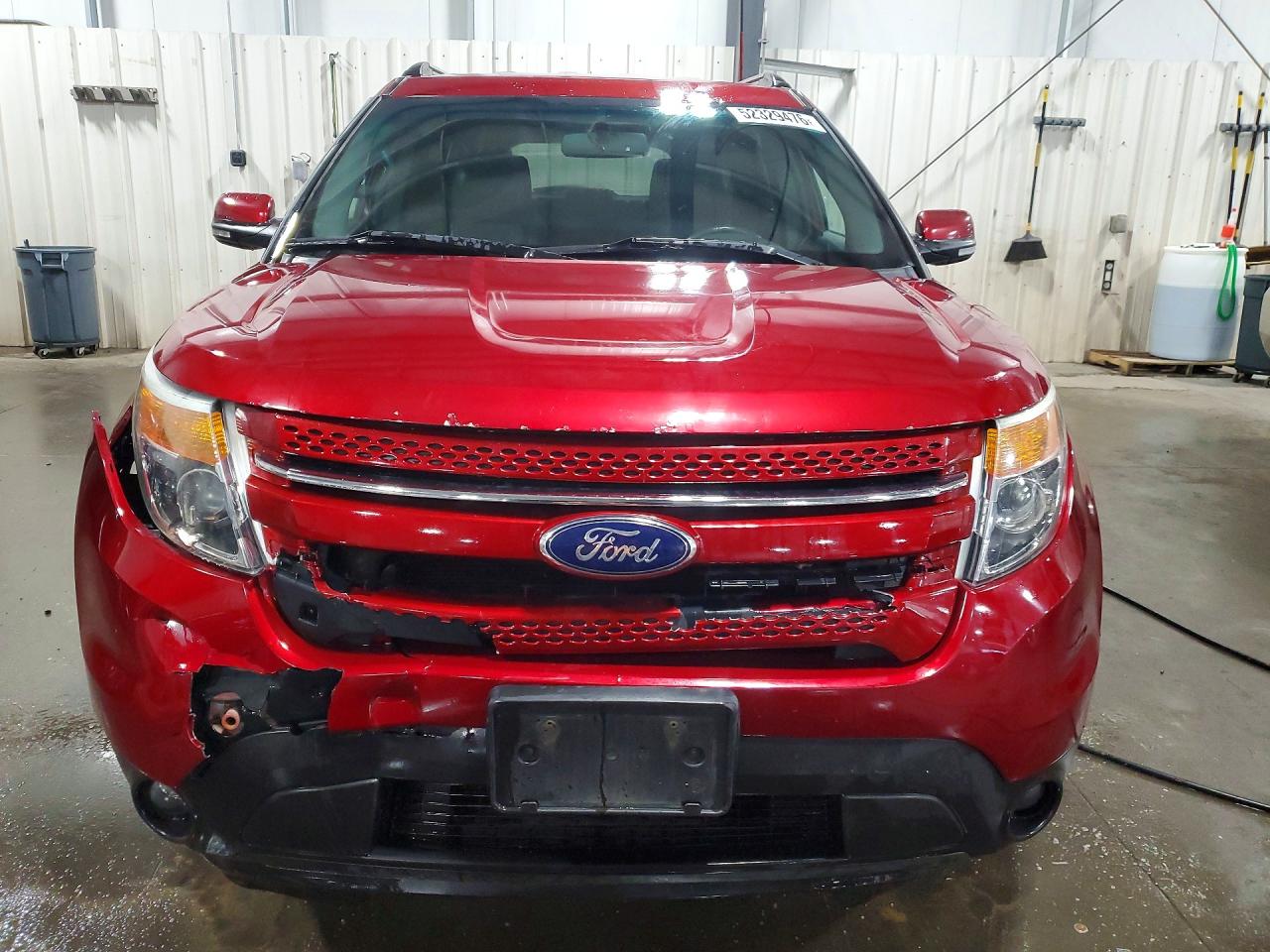 FORD EXPLORER 2013 — 6