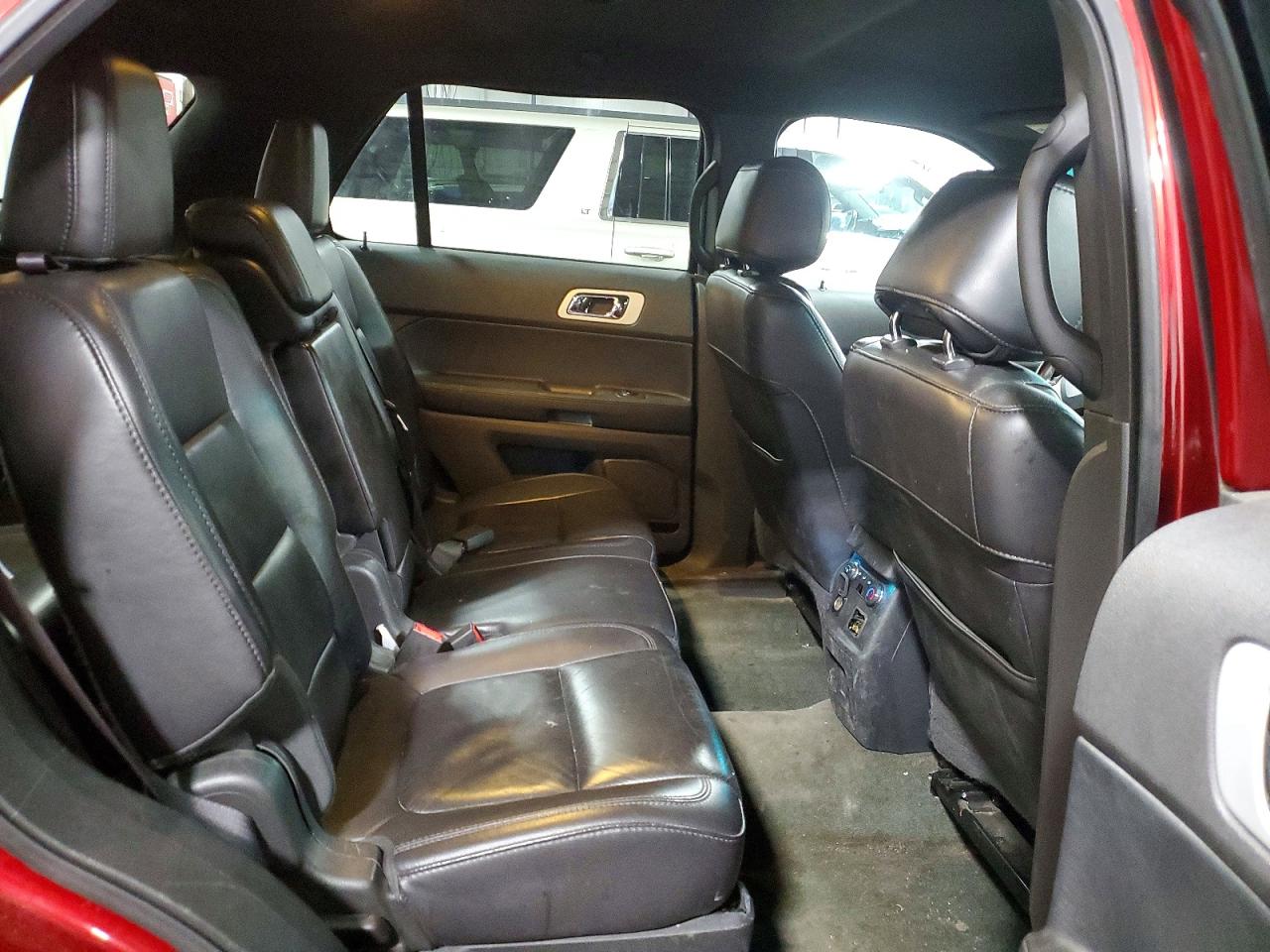 FORD EXPLORER 2013 — 12