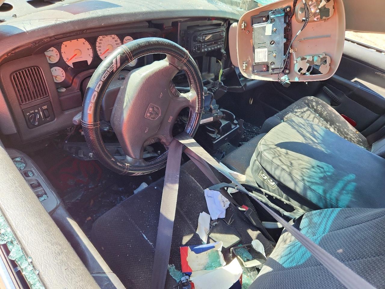 DODGE RAM 1500 2003 — 9