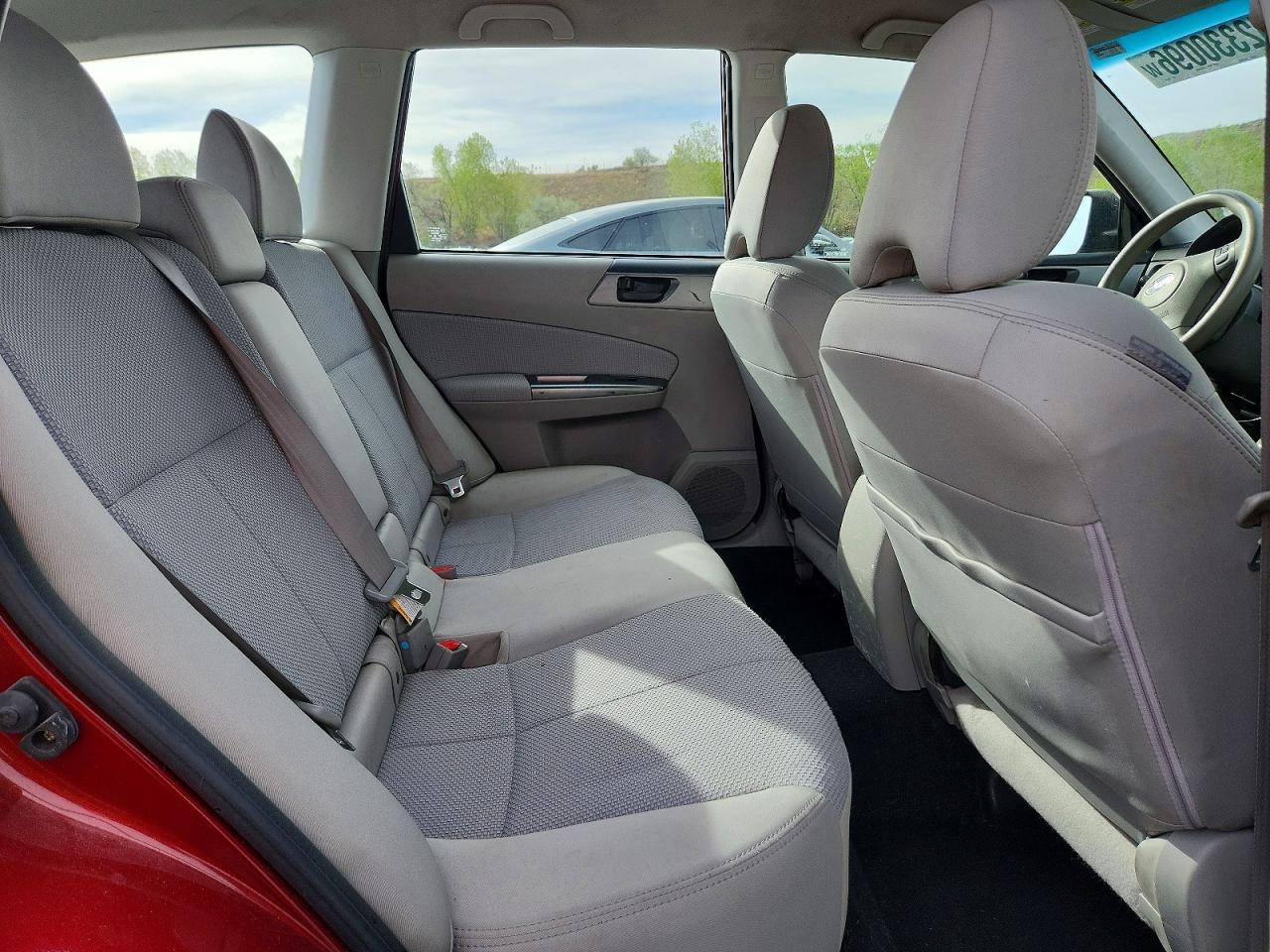 SUBARU FORESTER 2011 — 12