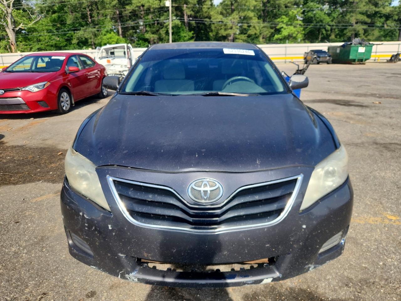 TOYOTA CAMRY 2011 — 6