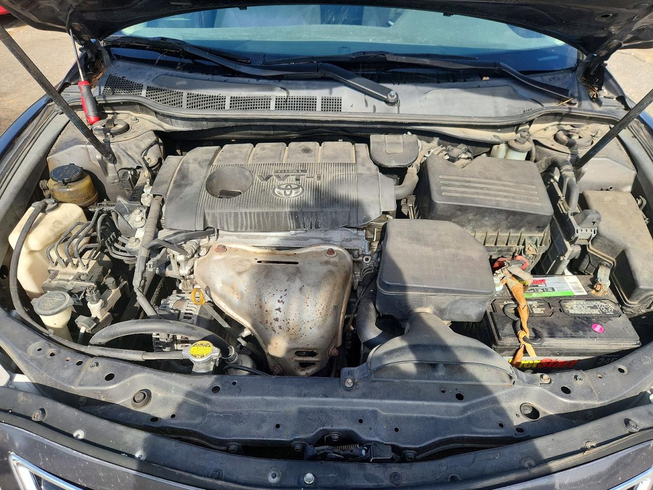TOYOTA CAMRY 2011 — 12