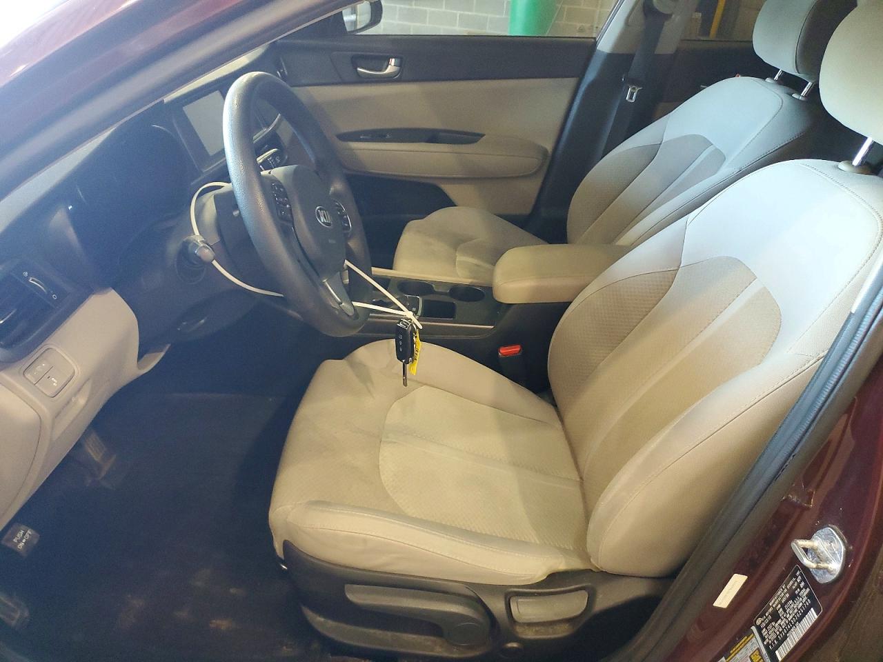 KIA OPTIMA 2018 — 8