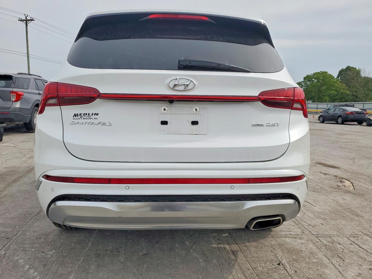 HYUNDAI SANTA FE 2021 — 7