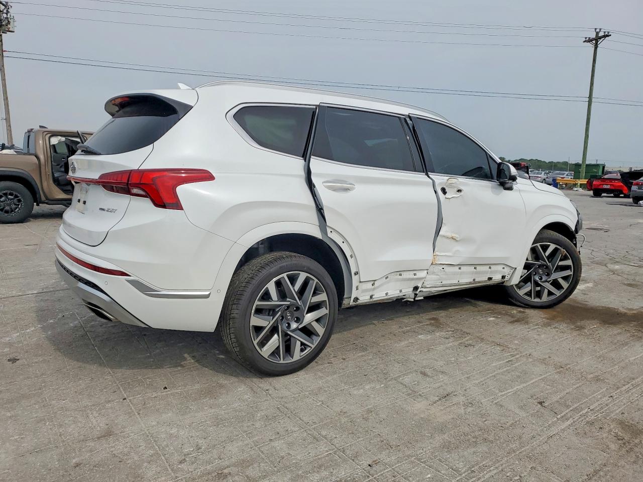 HYUNDAI SANTA FE 2021 — 4