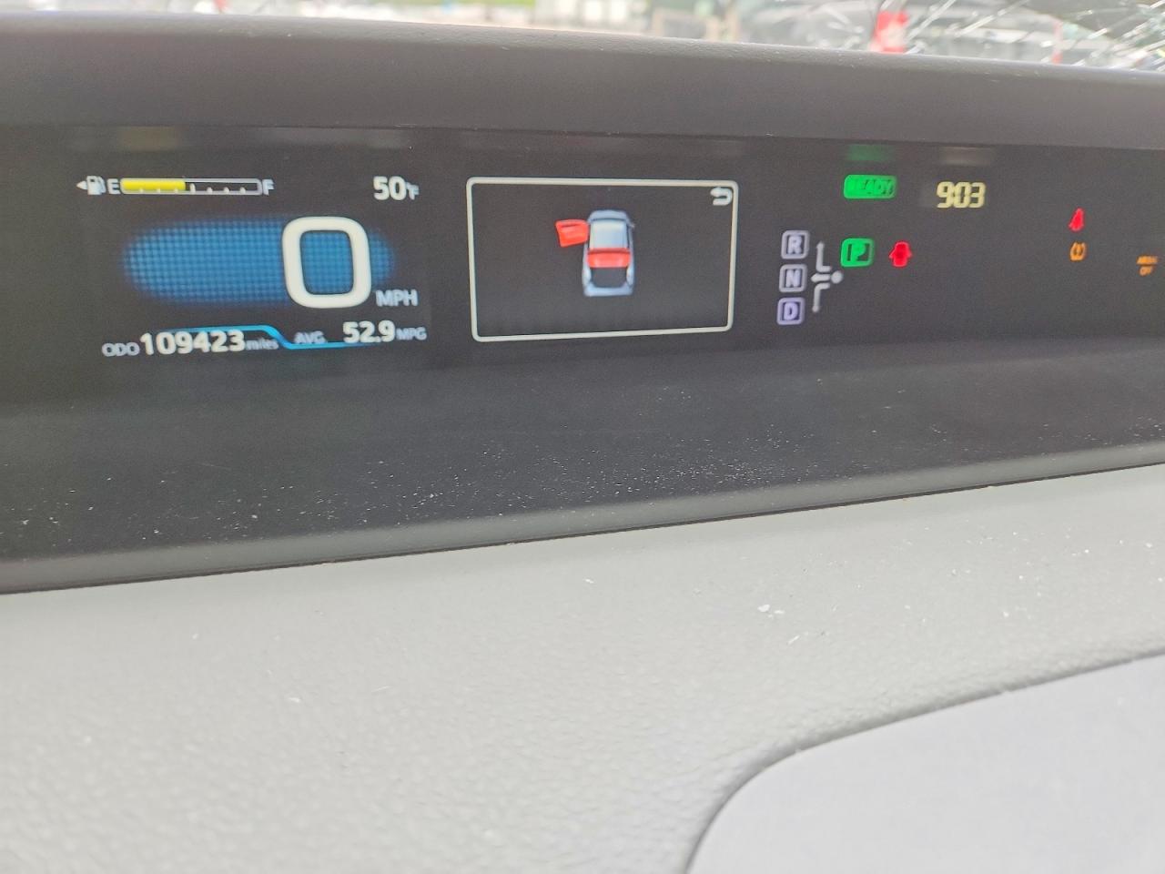 TOYOTA PRIUS 2016 — 10