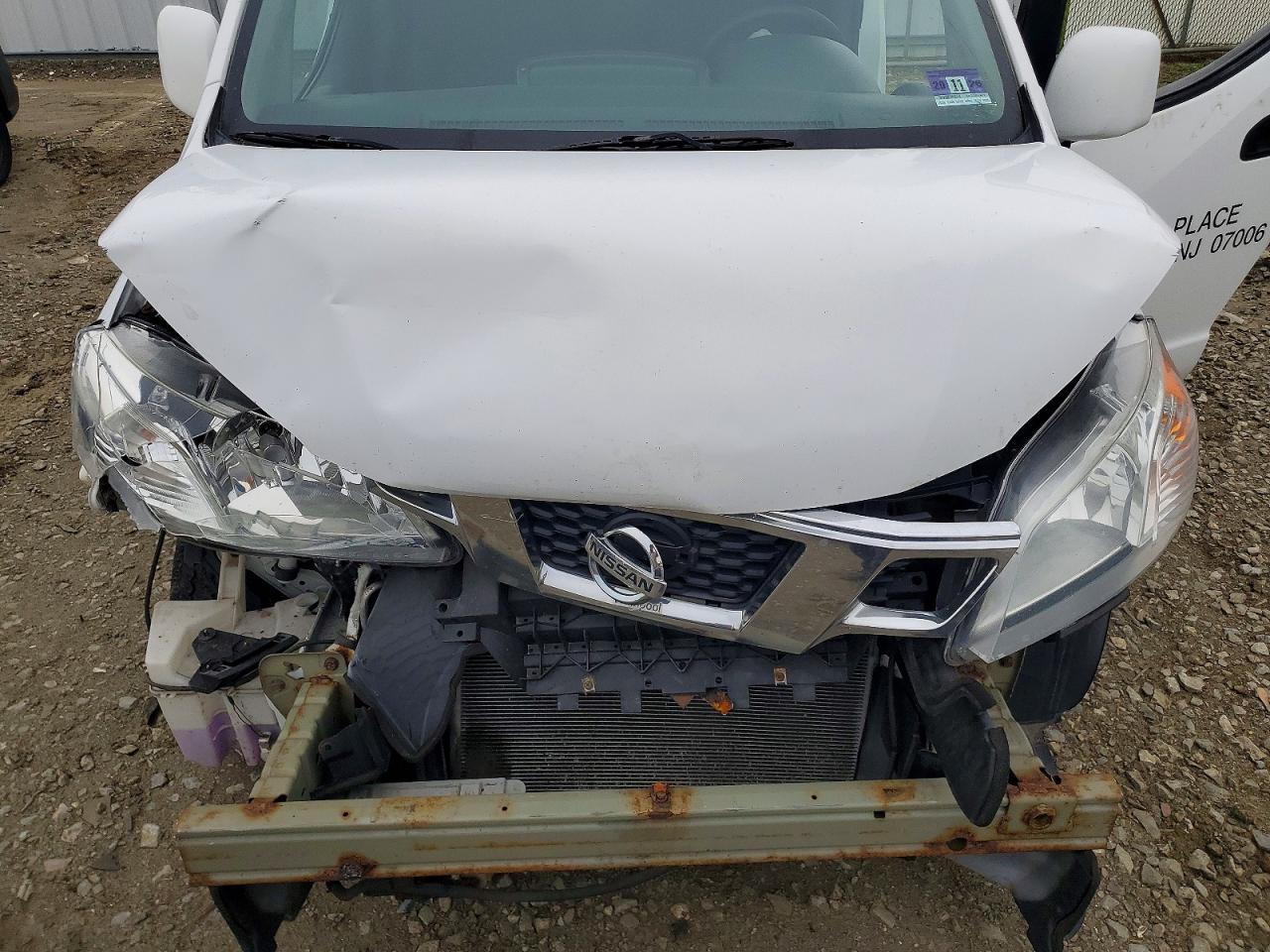 NISSAN NV200 2015 — 13