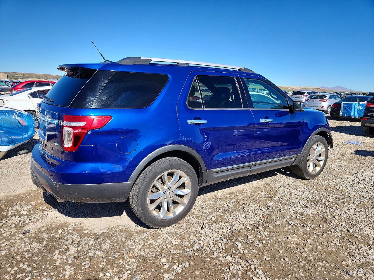 FORD EXPLORER 2013 — 4