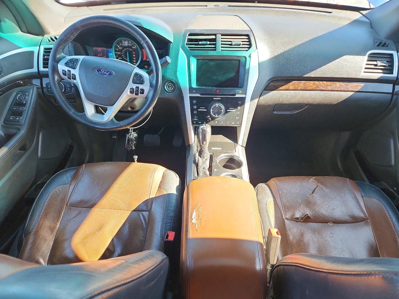 FORD EXPLORER 2013 — 9