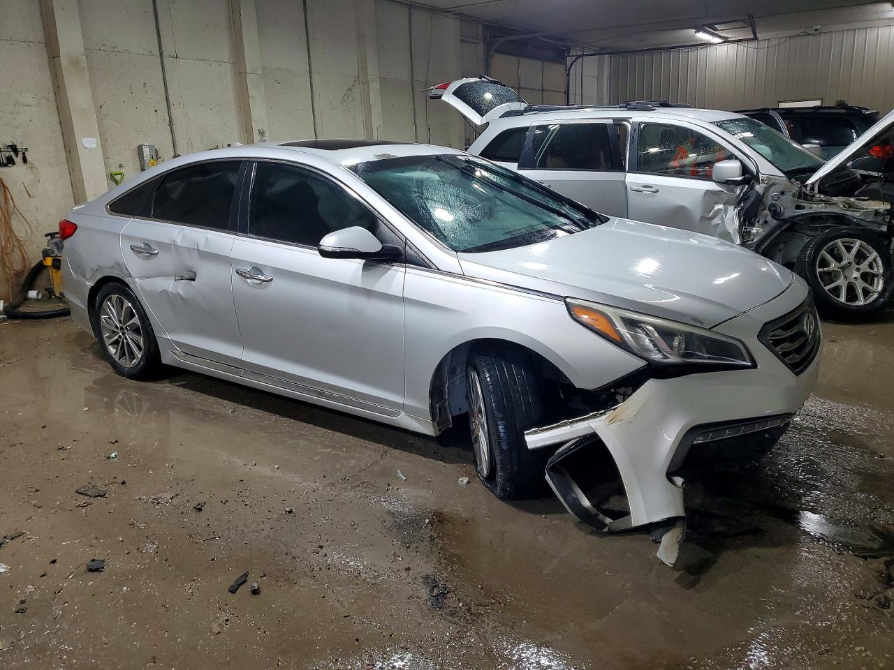 HYUNDAI SONATA 2016 — 5