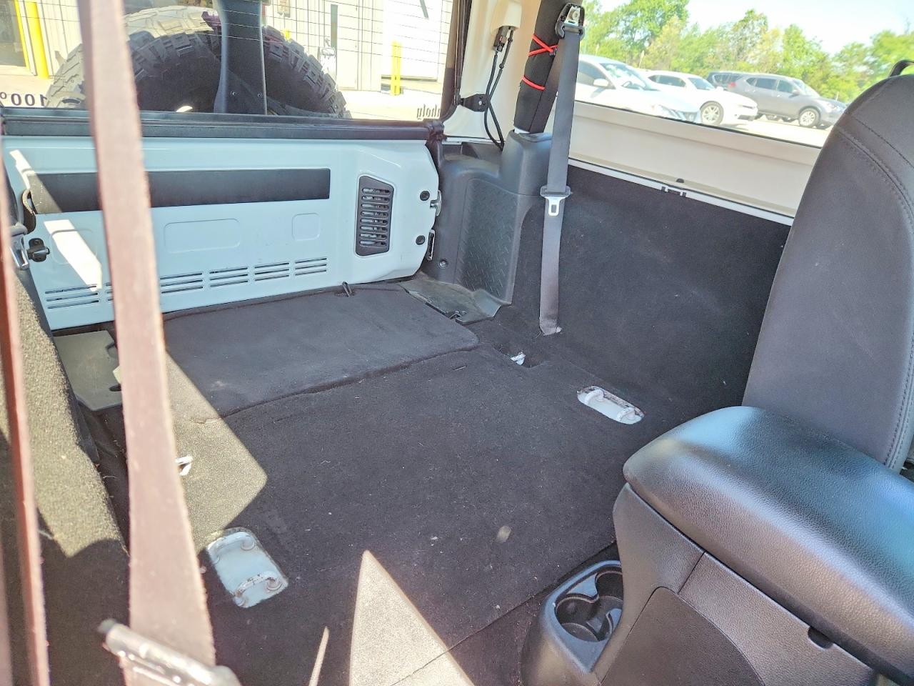 JEEP WRANGLER 2015 — 12