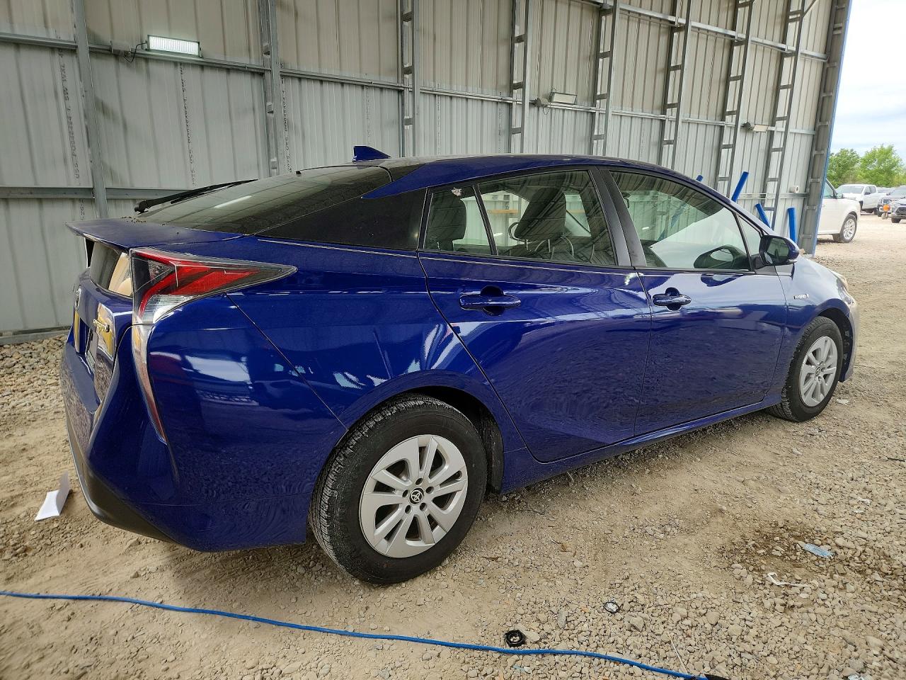 TOYOTA PRIUS 2016 — 4