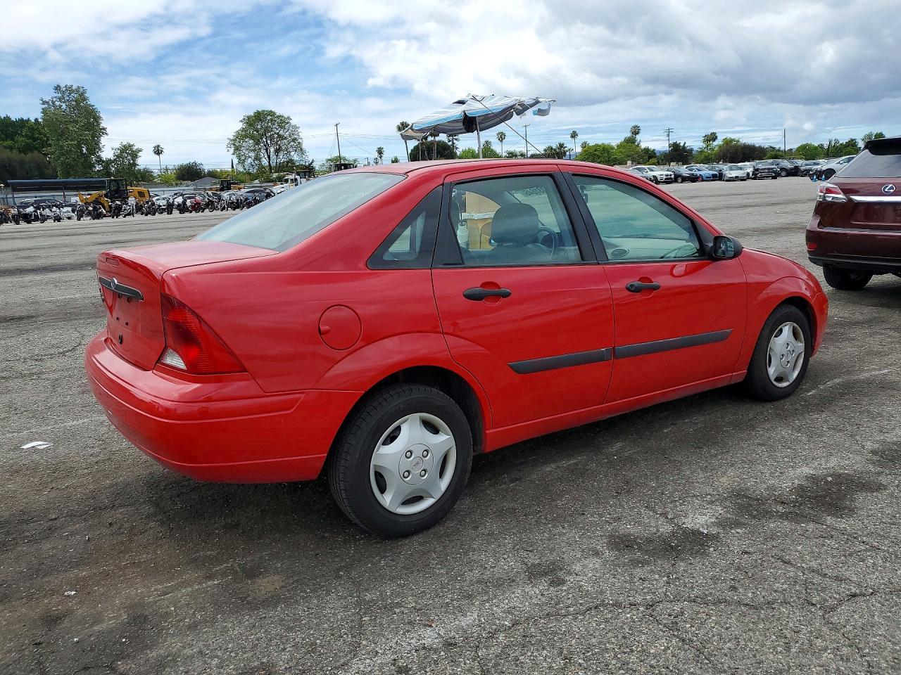 FORD FOCUS 2002 — 4