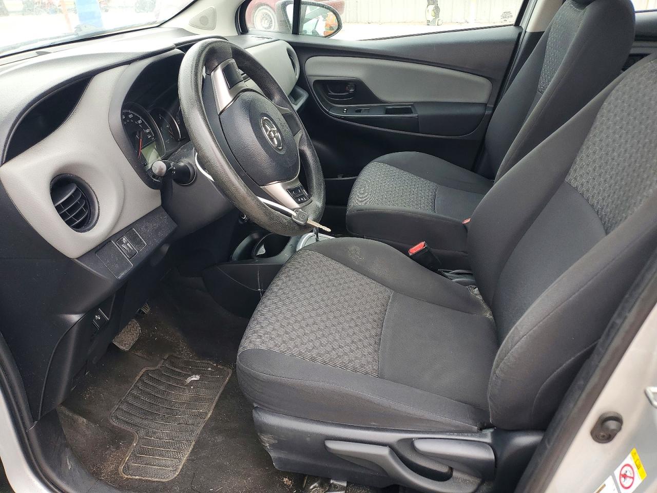 TOYOTA YARIS 2017 — 8