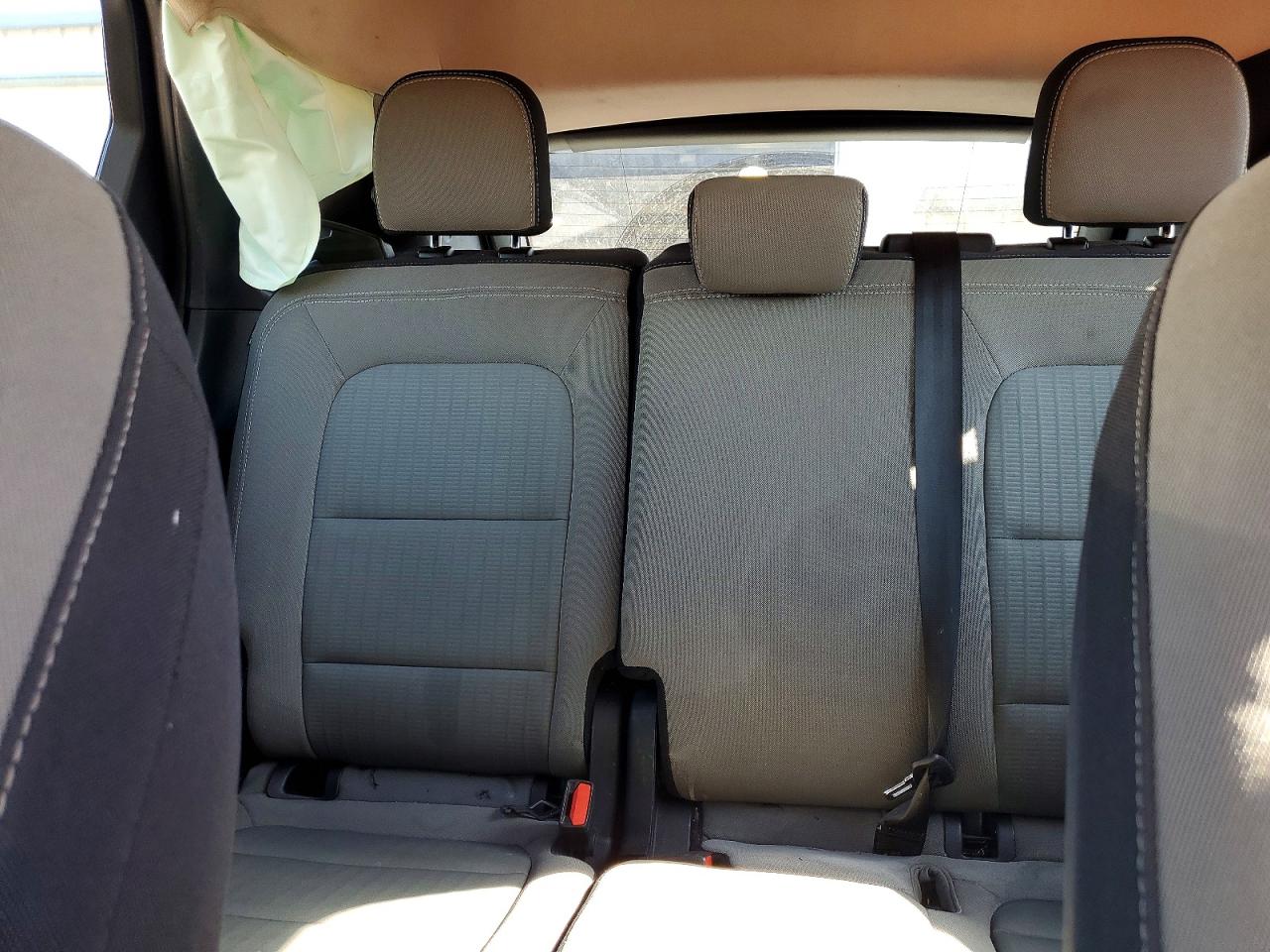 FORD ESCAPE 2020 — 11