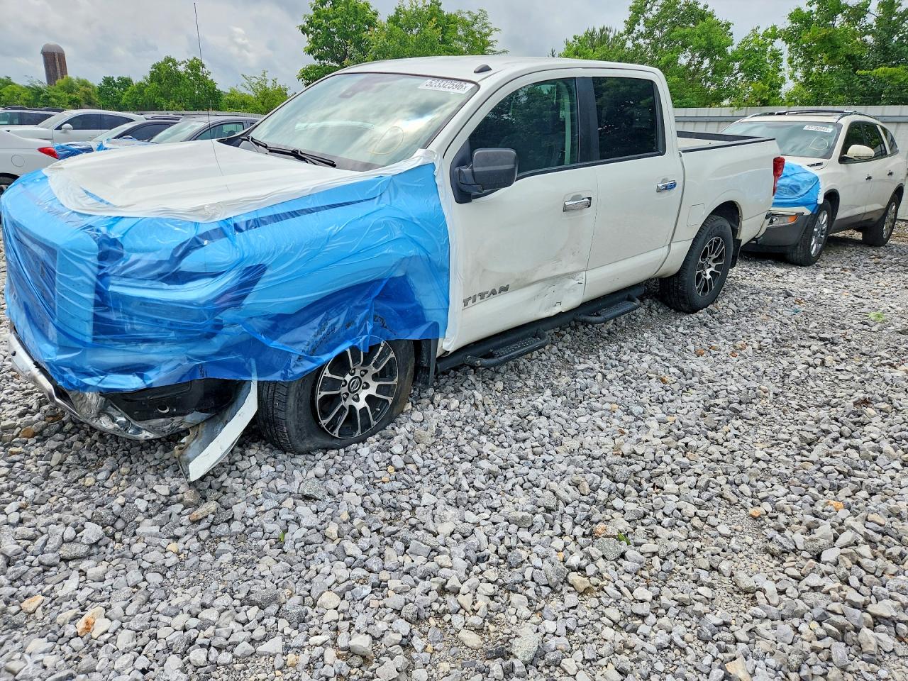 NISSAN TITAN 2021 — 2