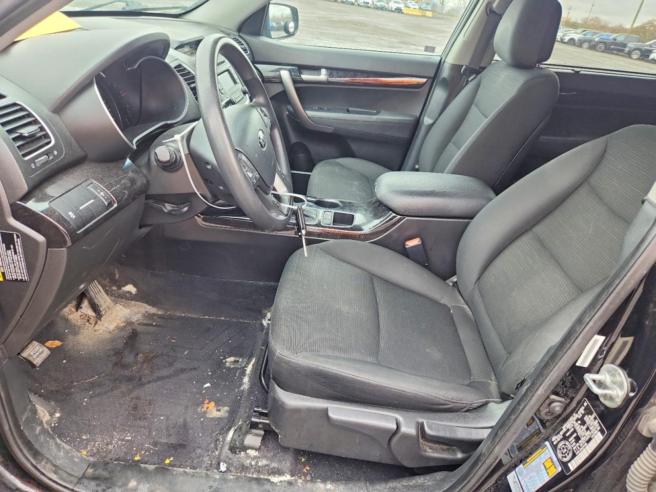 KIA SORENTO 2015 — 8