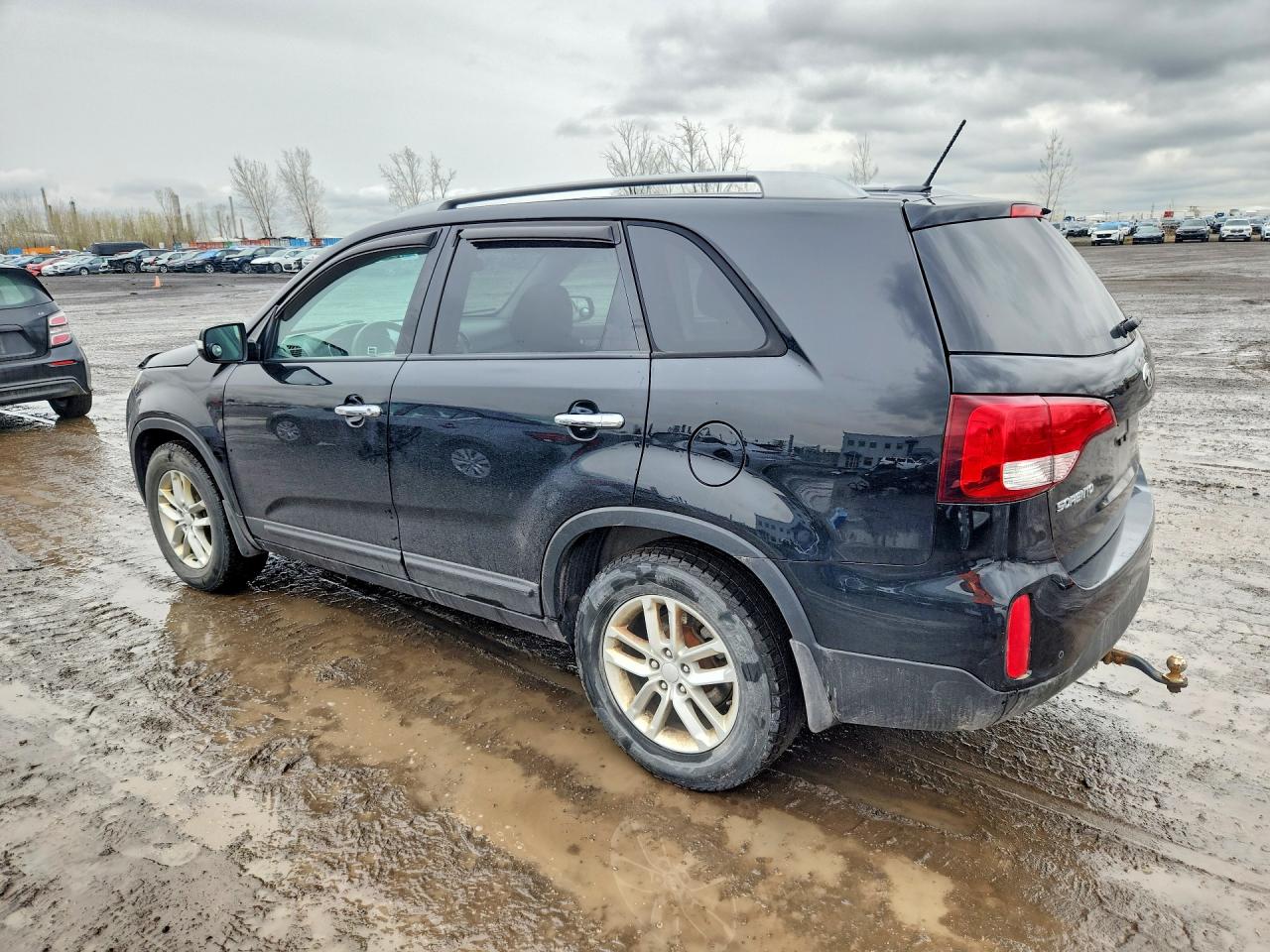 KIA SORENTO 2015 — 3
