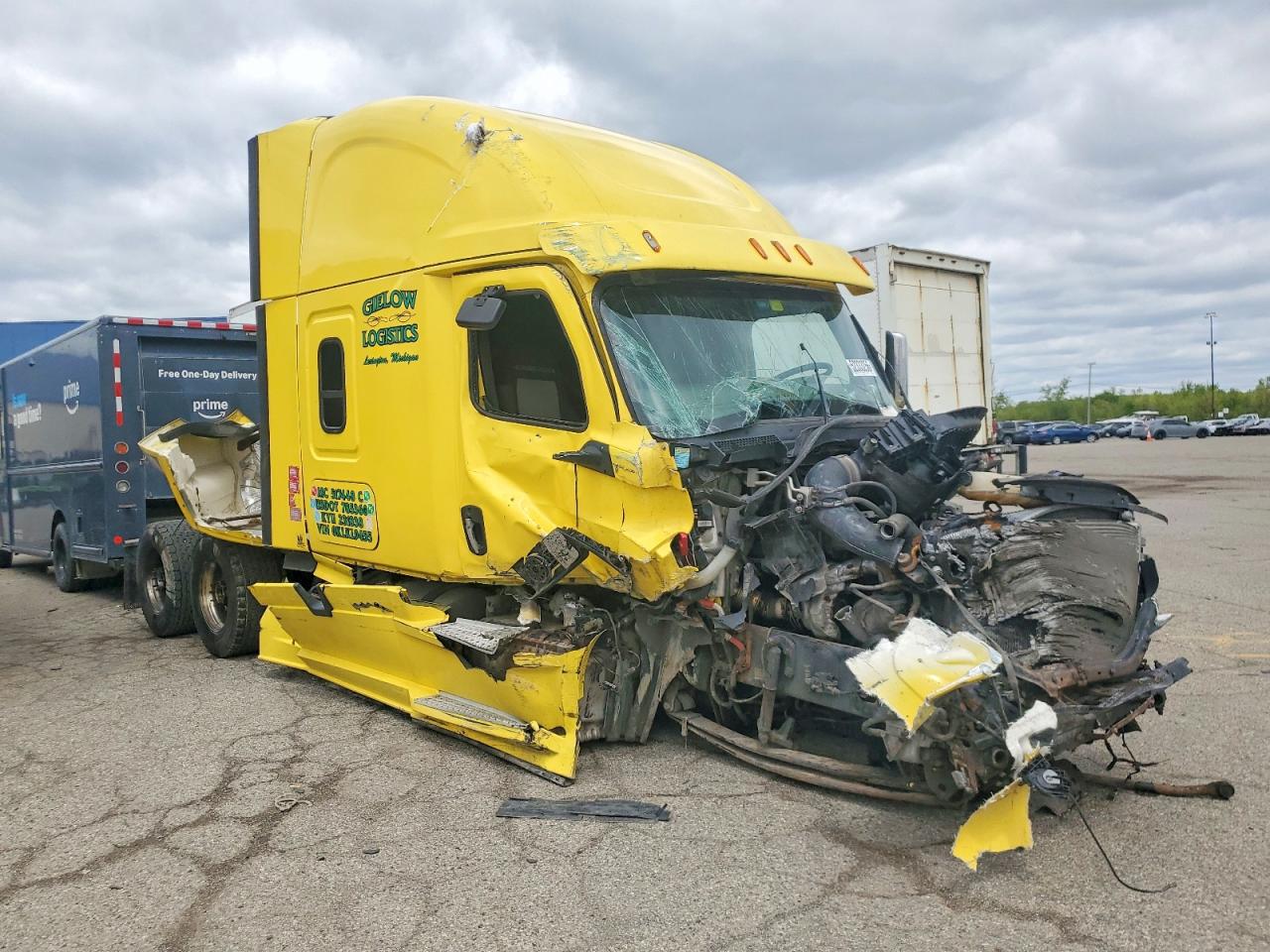 FREIGHTLINER CASCADIA 126 2019 — 2