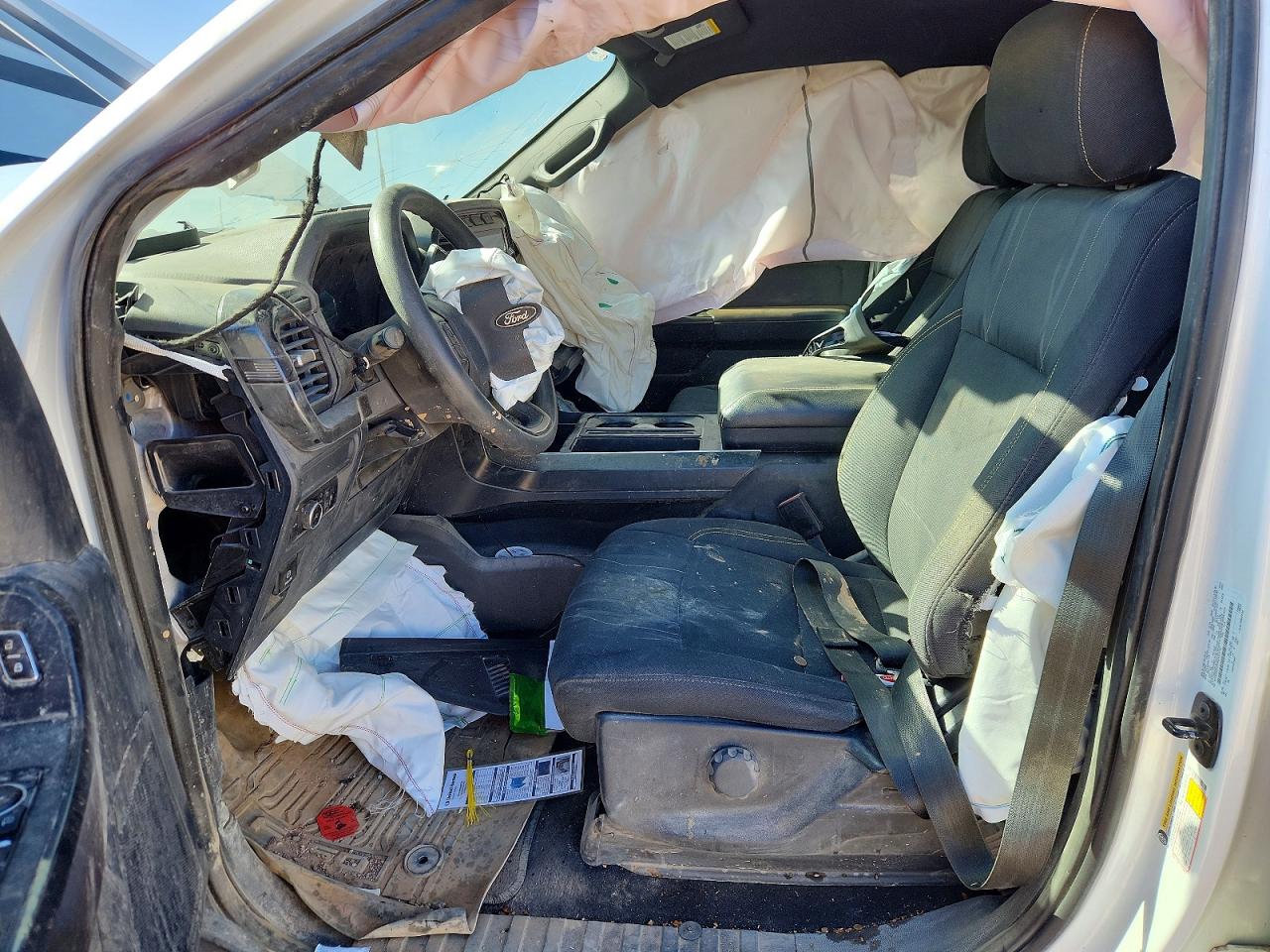 FORD F150 2024 — 8