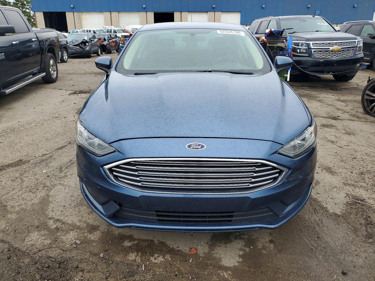 FORD FUSION 2018 — 6
