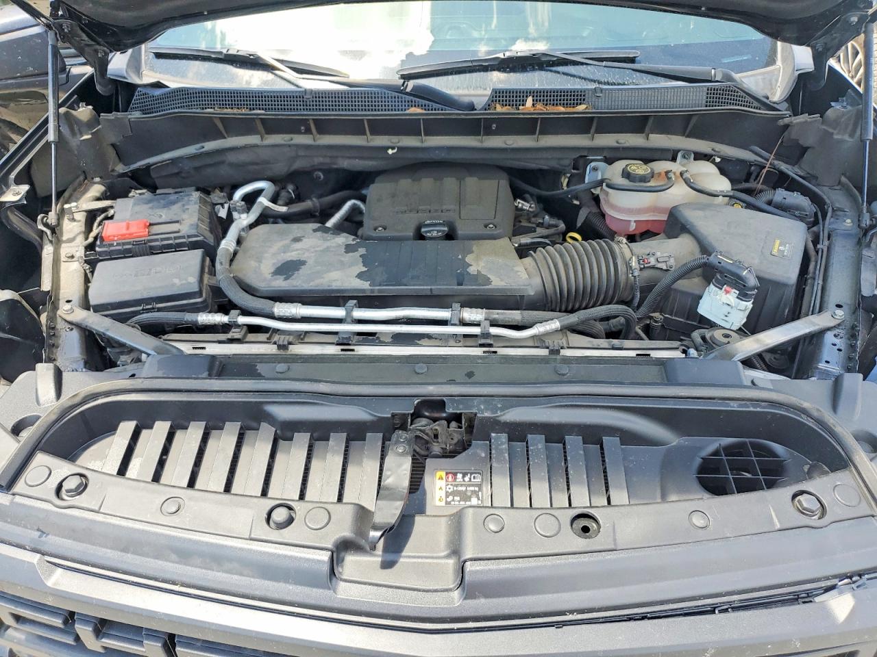 CHEVROLET SILVERADO 2022 — 12