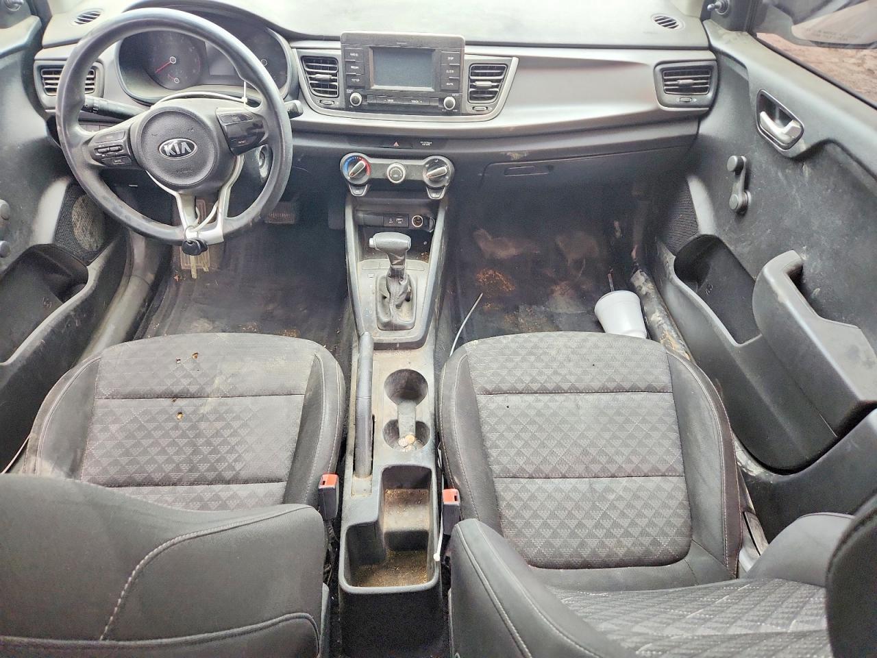 KIA RIO 2018 — 9
