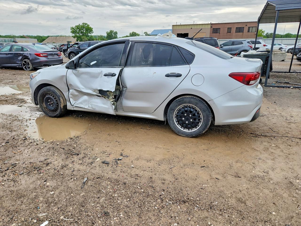 KIA RIO 2018 — 3