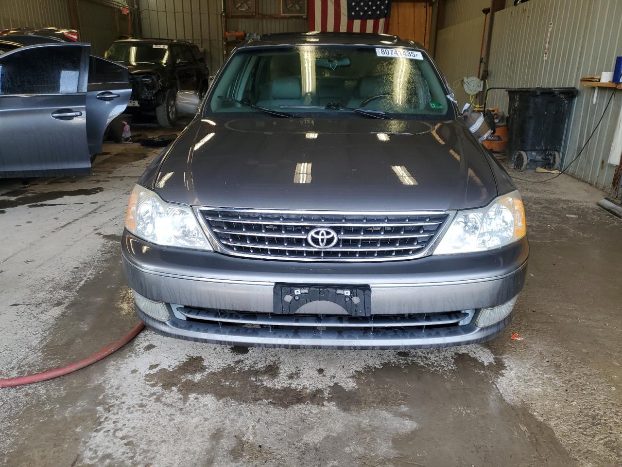 TOYOTA AVALON 2003 — 6
