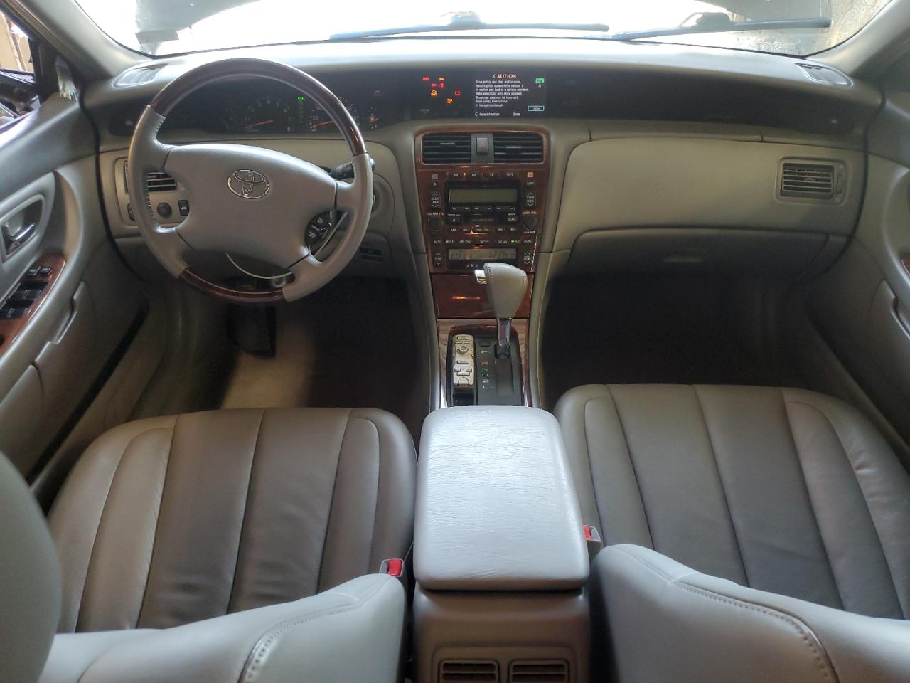 TOYOTA AVALON 2003 — 9
