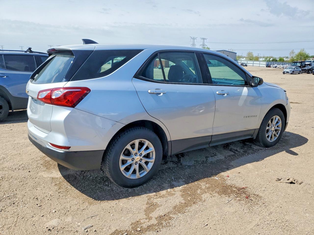 CHEVROLET EQUINOX 2018 — 4