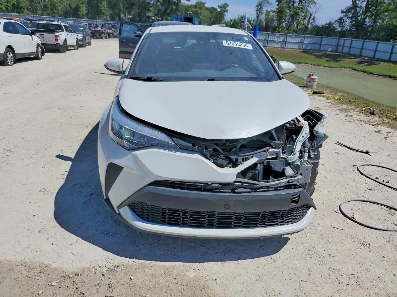 TOYOTA C-HR 2020 — 6