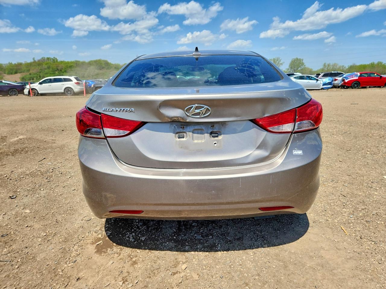 HYUNDAI ELANTRA 2013 — 7