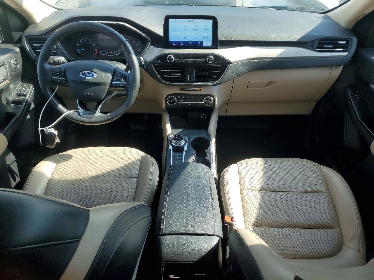 FORD ESCAPE 2020 — 9