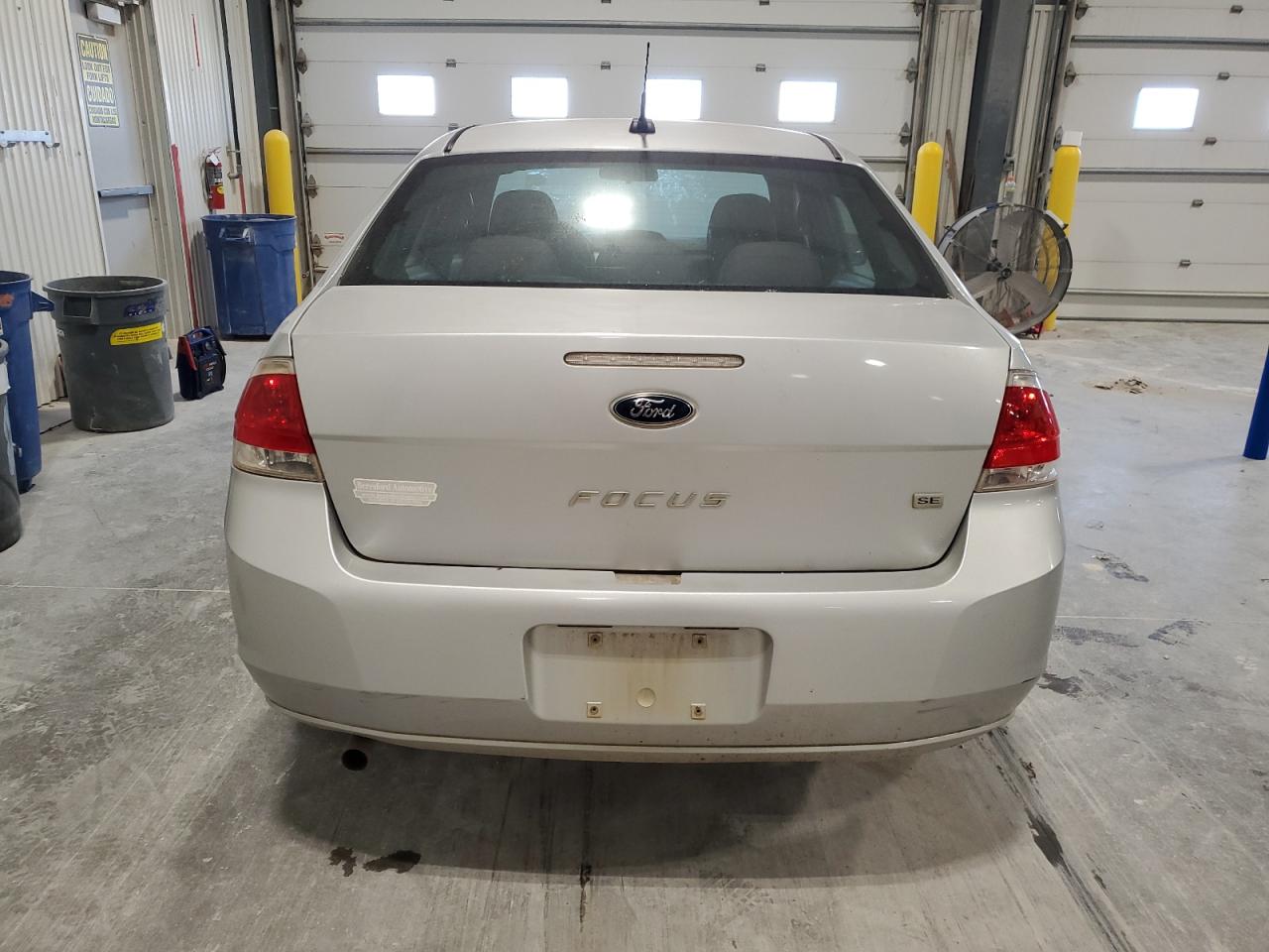 FORD FOCUS 2011 — 7