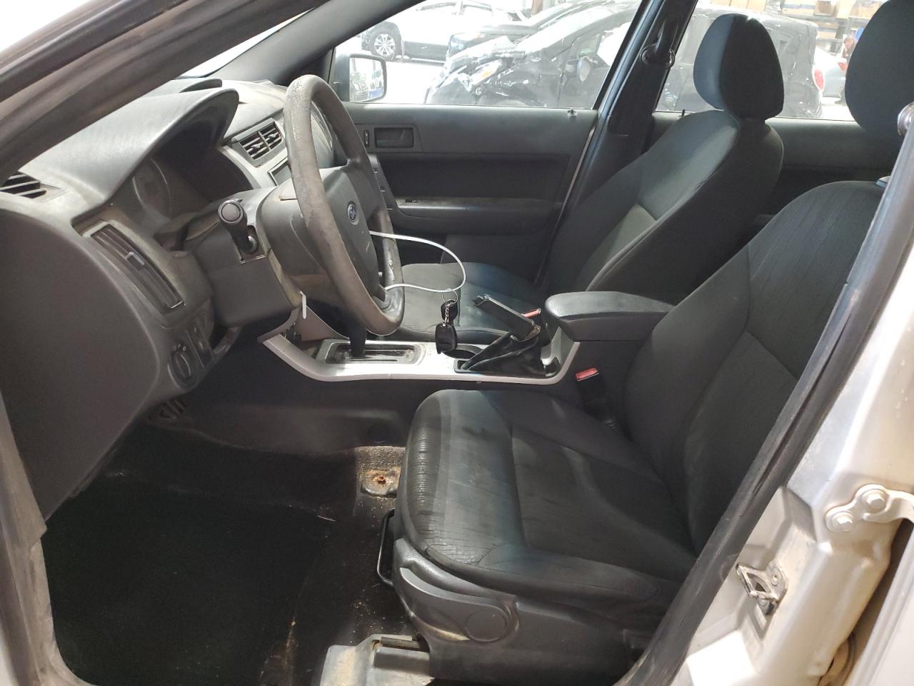 FORD FOCUS 2011 — 8
