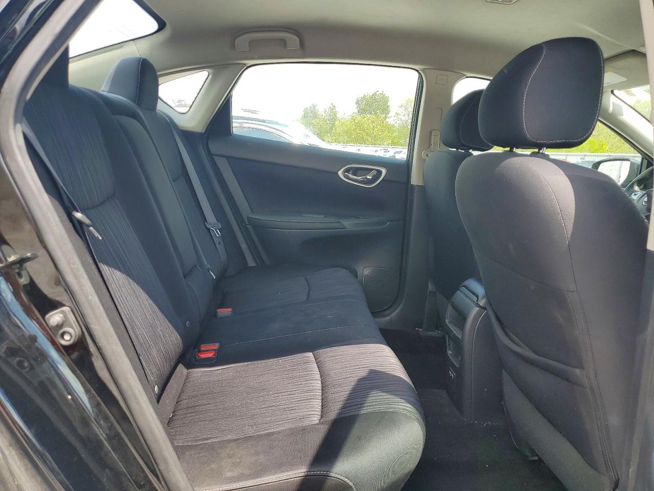 NISSAN SENTRA 2019 — 11