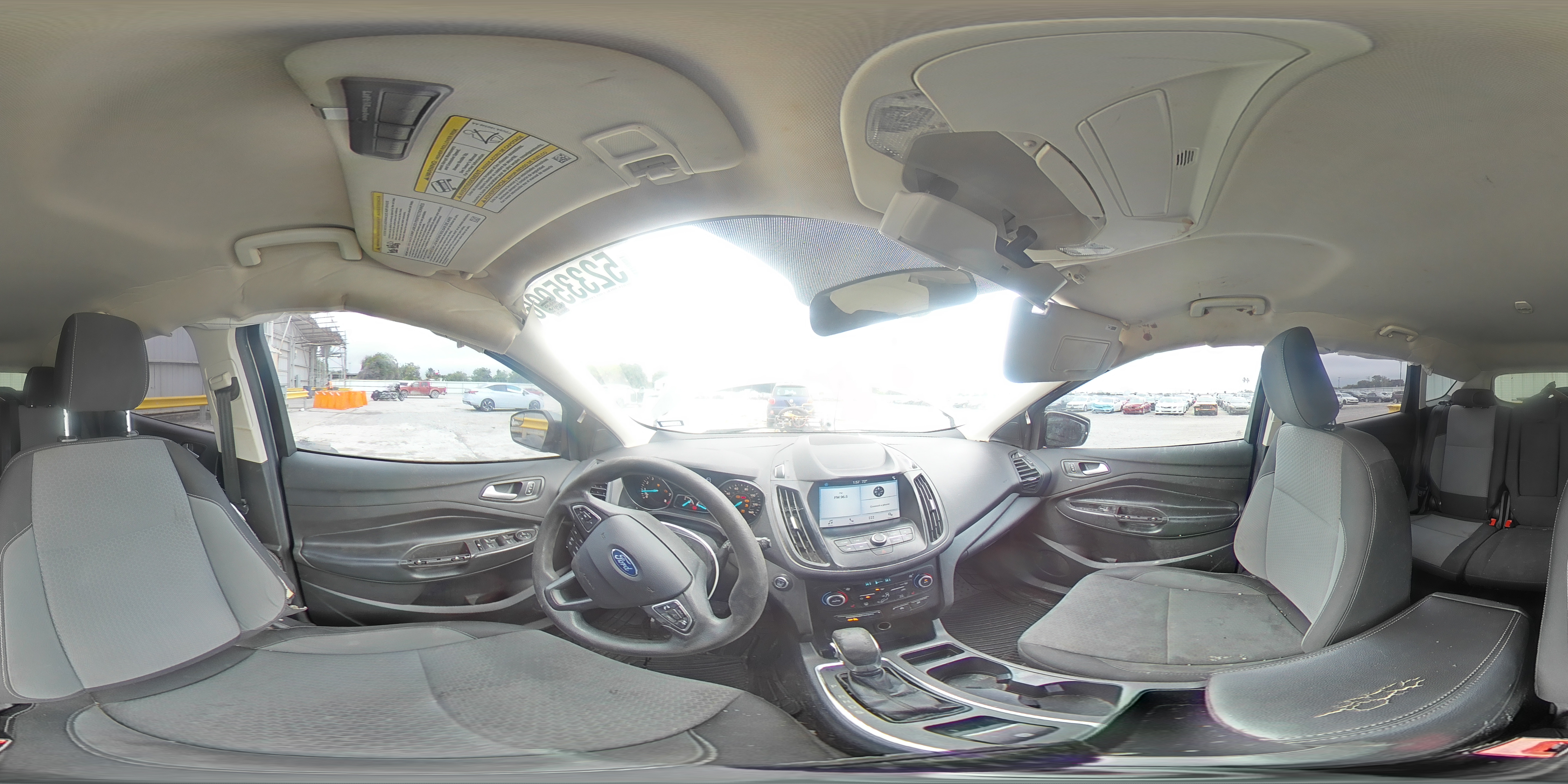 FORD ESCAPE 2019 — 14