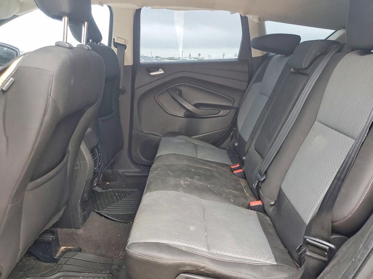 FORD ESCAPE 2019 — 11